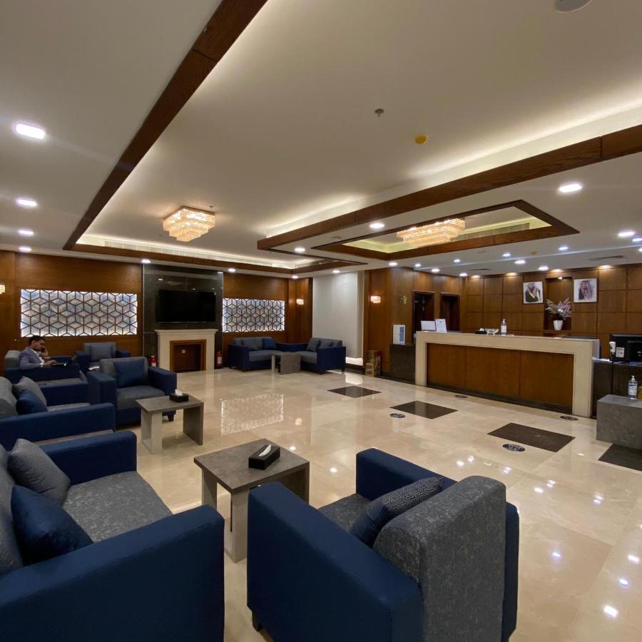مبيت الخبر للأجنحة الفندقية Al Khobar Ngoại thất bức ảnh