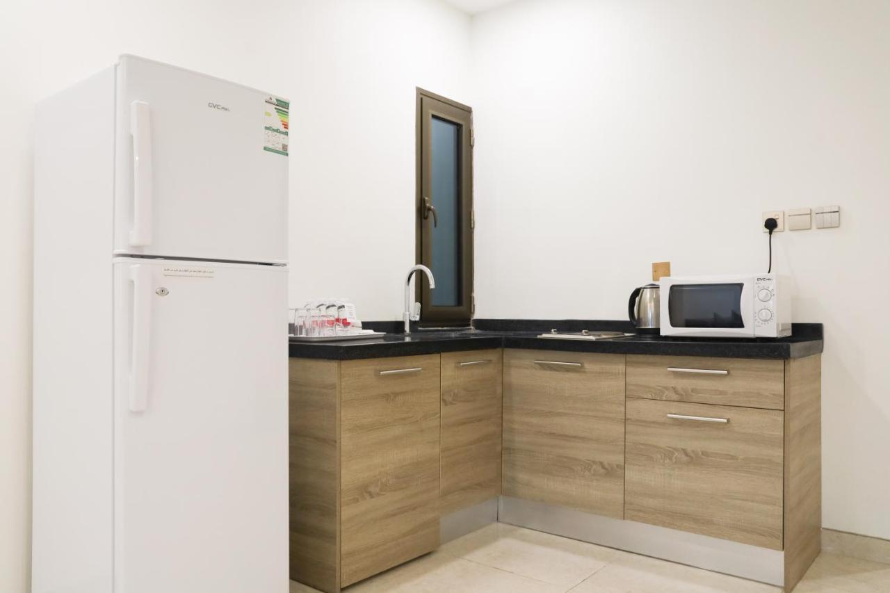 مبيت الخبر للأجنحة الفندقية Al Khobar Ngoại thất bức ảnh