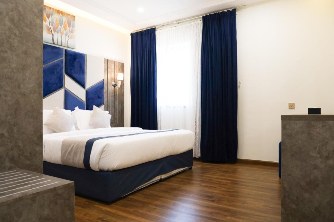 مبيت الخبر للأجنحة الفندقية Al Khobar Ngoại thất bức ảnh